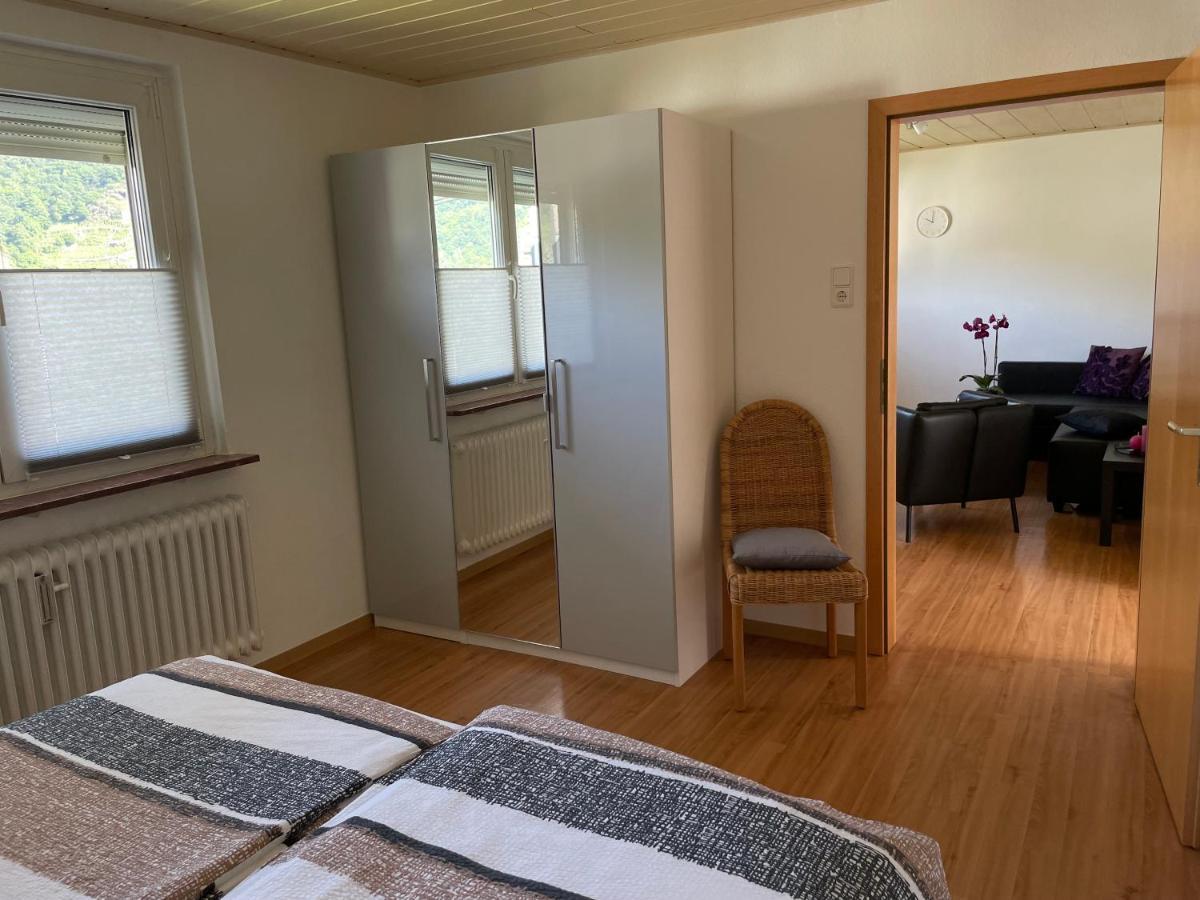 Ferienwohnung Dieblich An Der Mosel Exterior foto
